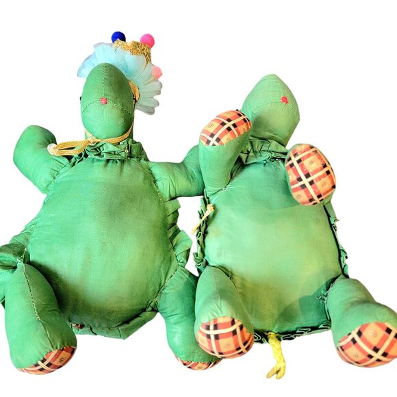 Vintage 80s Handmade Turtle Stuffed Animal Set Plaid Hat Home Decor Child Room - Picture 4 of 14